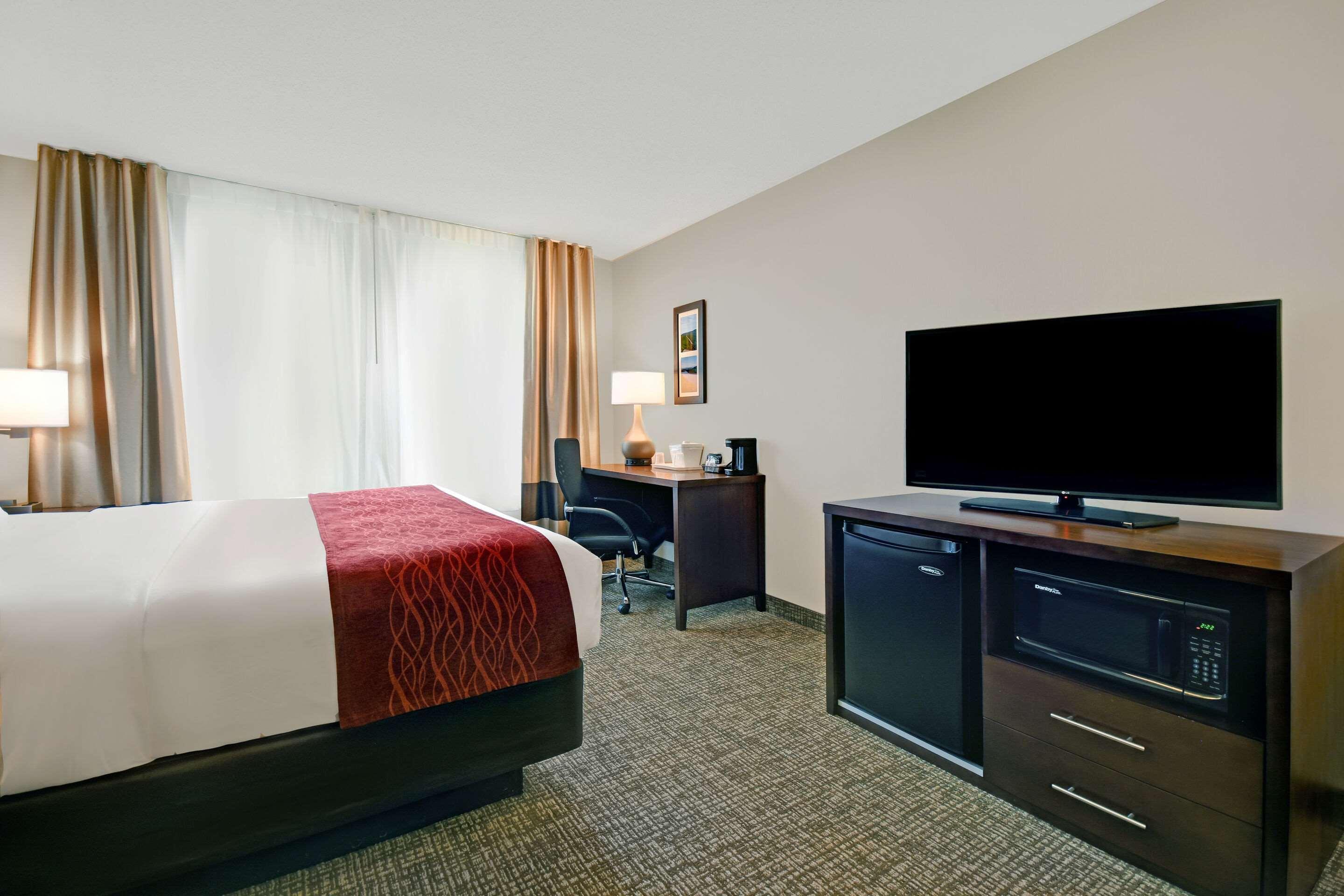 Comfort Inn & Suites Wilton Buitenkant foto