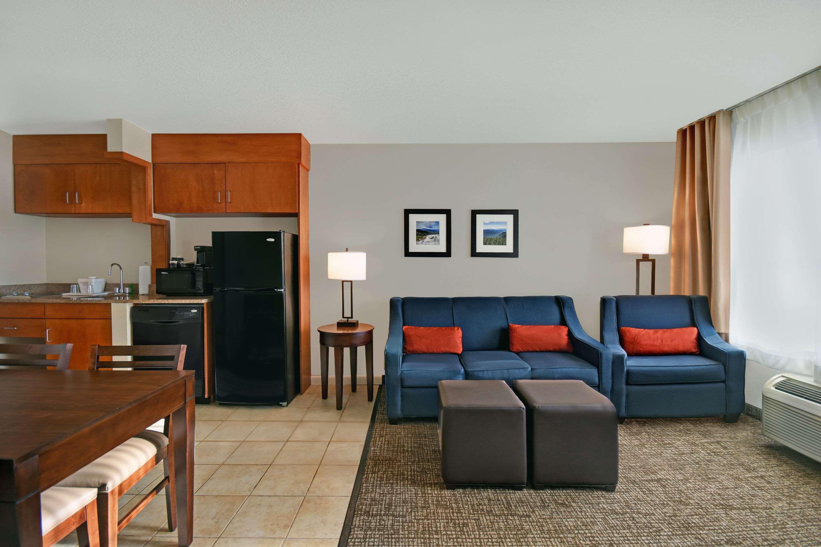 Comfort Inn & Suites Wilton Buitenkant foto