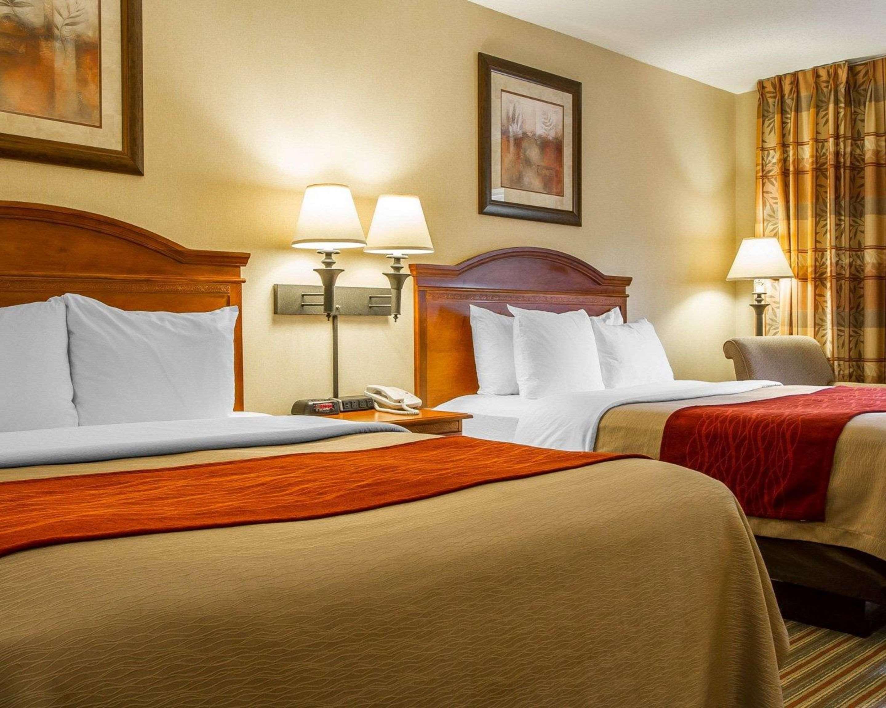 Comfort Inn & Suites Wilton Buitenkant foto