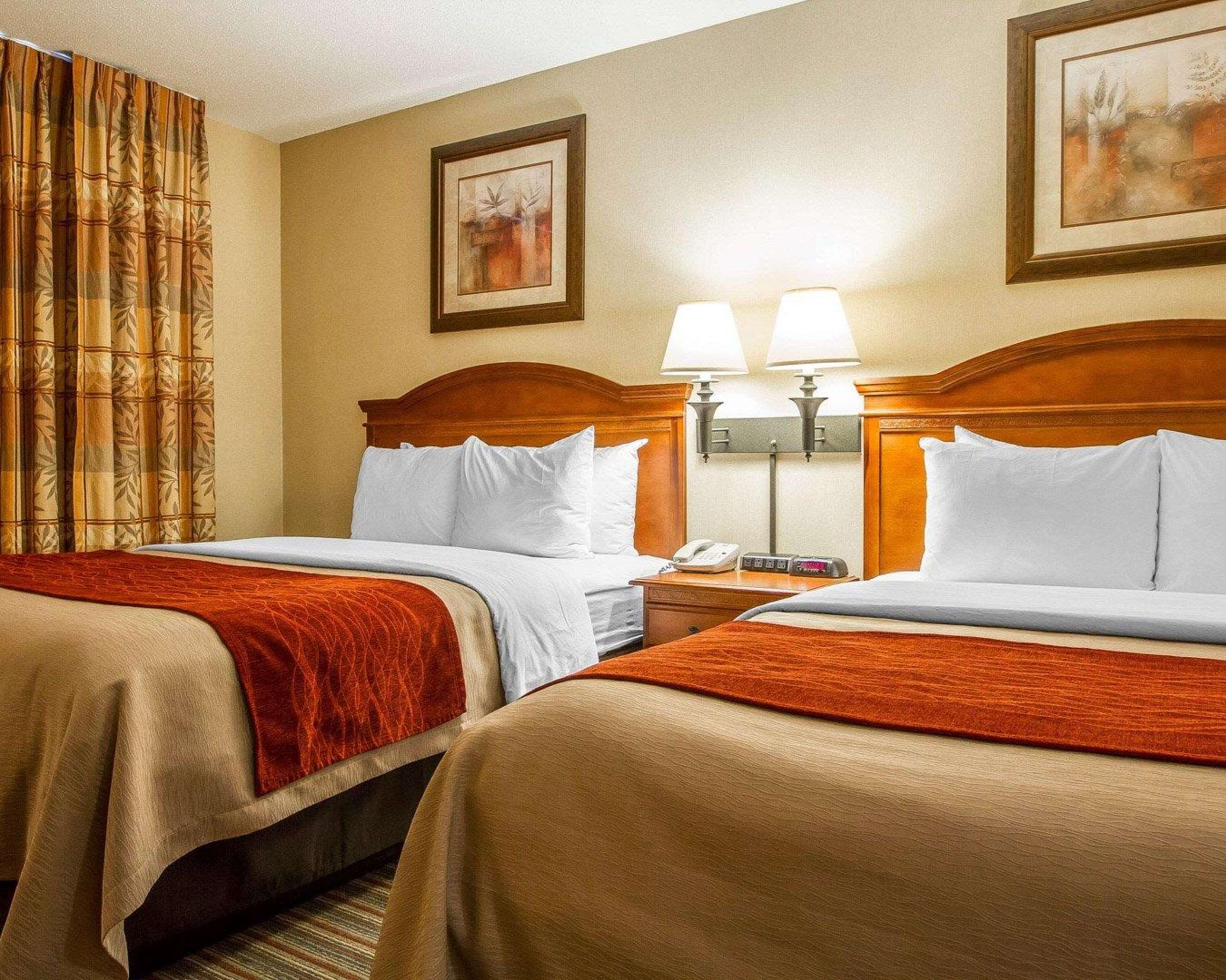 Comfort Inn & Suites Wilton Buitenkant foto