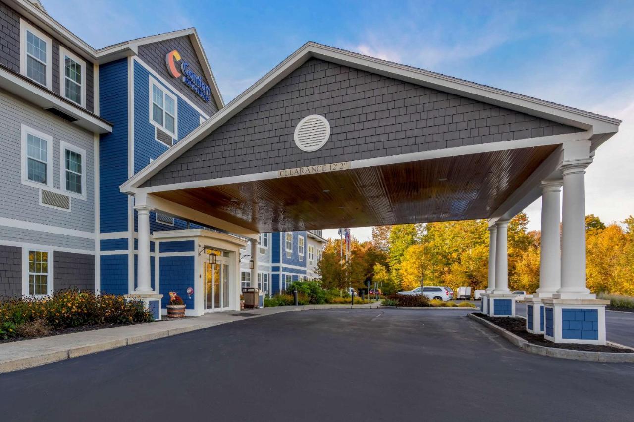 Comfort Inn & Suites Wilton Buitenkant foto